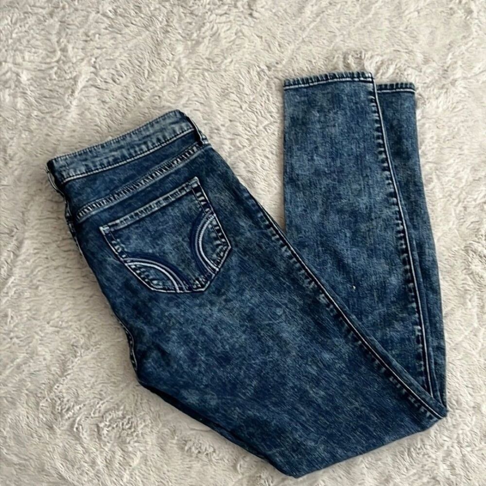 Blue jeans washed out style